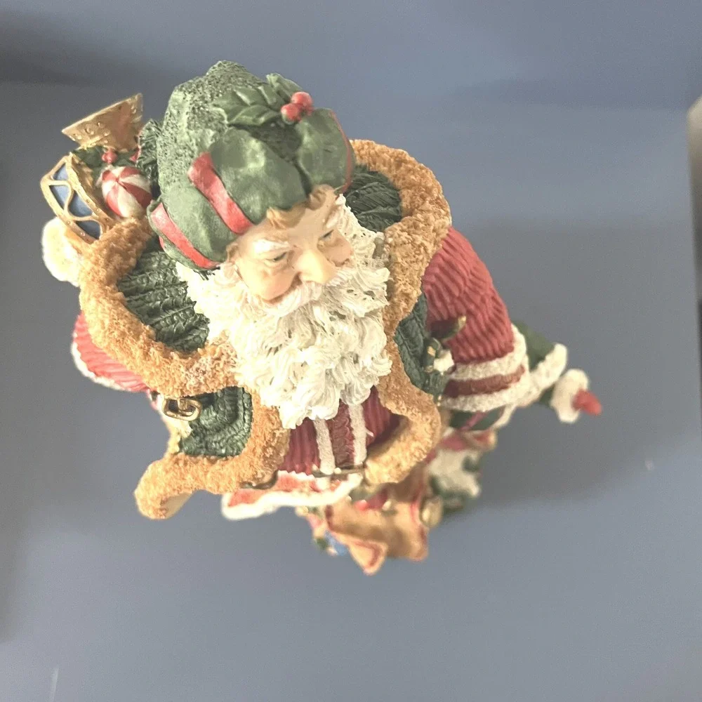 Santa Claus Christmas Resin Decor With Child And Toy Sack Hand Painted 10 Inches